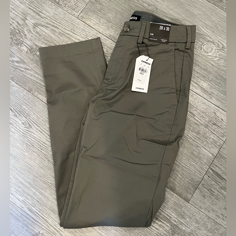 NWT Men’s Express Slim Hyper Stretch Chino Olive Green